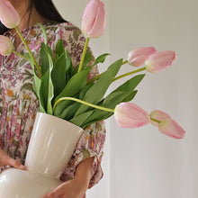 将图片加载到图库查看器,Pink Tulip (Single Stem)