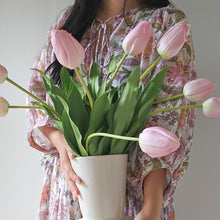 将图片加载到图库查看器,Pink Tulip (Single Stem)
