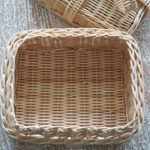 将图片加载到图库查看器,Rattan Bow Basket