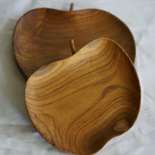 将图片加载到图库查看器,Teak Wooden Apple Plate