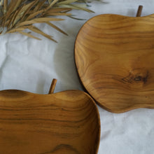 将图片加载到图库查看器,Teak Wooden Apple Plate