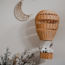 Load image into Gallery viewer, Dreamy Hot Air Balloon