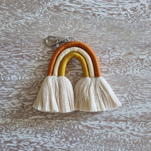 将图片加载到图库查看器,Rainbow Keychain/Bag Charm