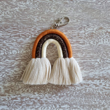 将图片加载到图库查看器,Rainbow Keychain/Bag Charm