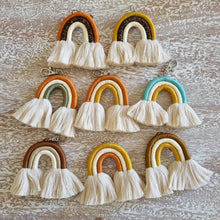 将图片加载到图库查看器,Rainbow Keychain/Bag Charm