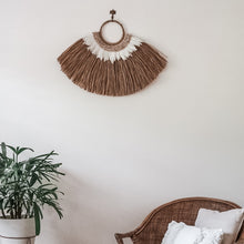将图片加载到图库查看器,Mahana Wall Hanging