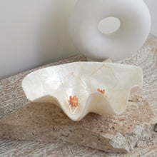 将图片加载到图库查看器,Yuri Clam Bowl