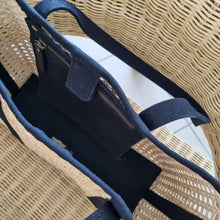 将图片加载到图库查看器,Emma Bag