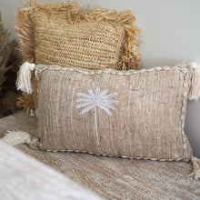 将图片加载到图库查看器,Sahara Palm Tree Cushions
