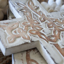 将图片加载到图库查看器,Carved Wooden Cross Wall Decor
