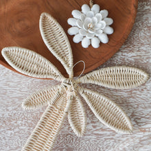 将图片加载到图库查看器,Rattan Palm Hook
