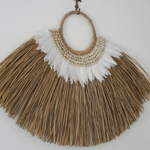 将图片加载到图库查看器,Mahana Wall Hanging
