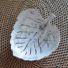 将图片加载到图库查看器,Coco Leaf Trinket Dish