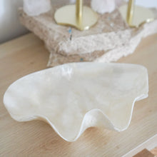 将图片加载到图库查看器,Yuri Clam Bowl