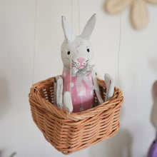 将图片加载到图库查看器,Wooden Bunny Ornarment