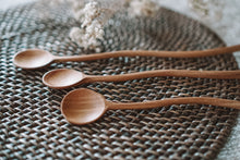 将图片加载到图库查看器,Teak Wood Tall Spoon