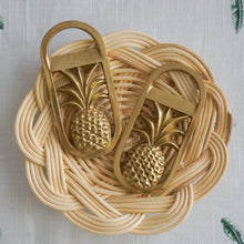 이미지를 갤러리 뷰어에 로드 , Brass Bottle Openers
