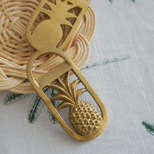 이미지를 갤러리 뷰어에 로드 , Brass Bottle Openers
