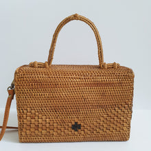 이미지를 갤러리 뷰어에 로드 , Melissa Box Bag
