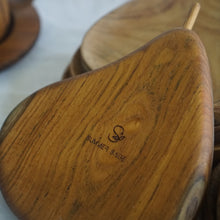 画像をギャラリービューアに読み込む, Teak Wooden Pear Plate
