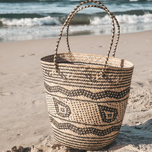画像をギャラリービューアに読み込む, Buru Bucket Tote
