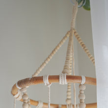 将图片加载到图库查看器，Dahlia Wooden Hanging Mobile
