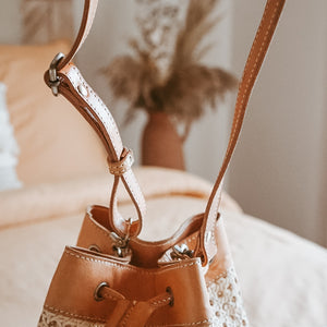 Laura Bucket Bag
